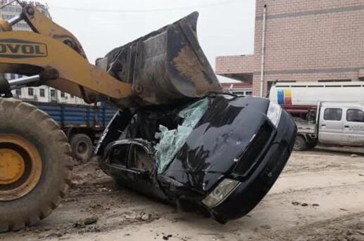 2025年自贡报废车回收手续到哪去办理？