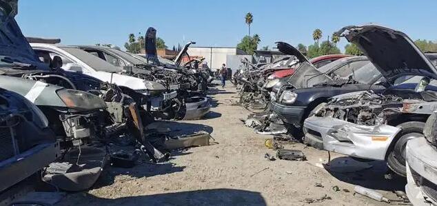 2025年自贡汽车报废公里数规定是多久？